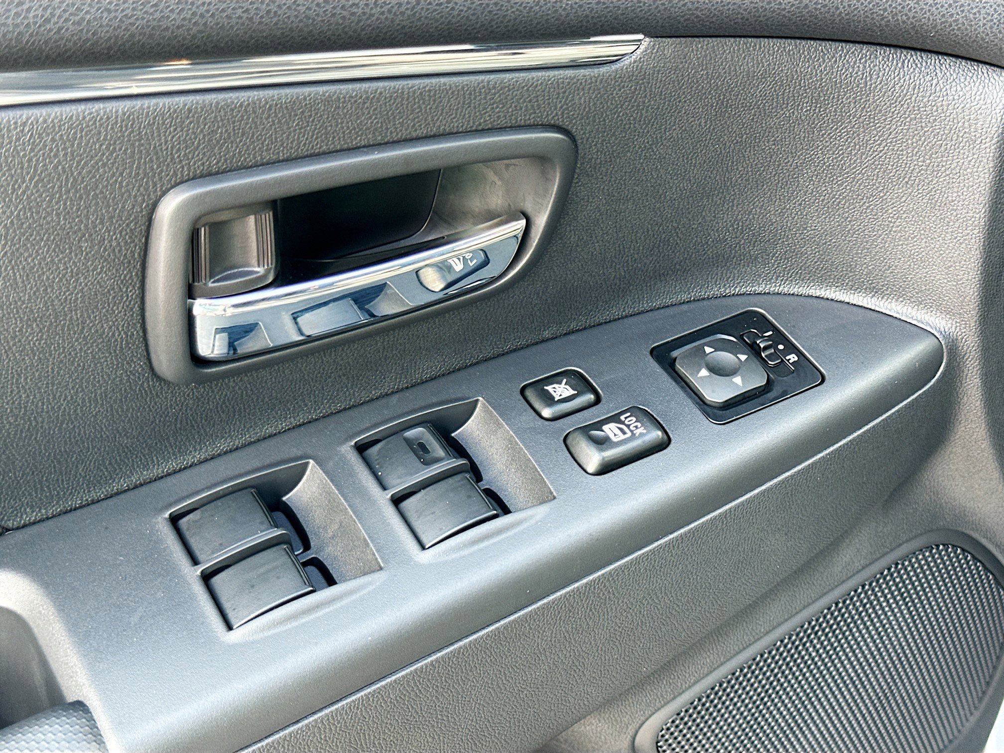 New 2025 Mitsubishi Outlander Sport ES image 12