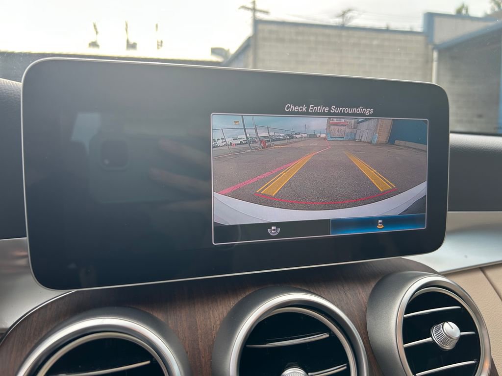 Used 2019 Mercedes-Benz C 300 4MATIC Sedan image 17