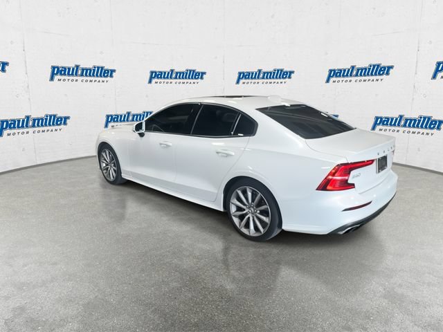 Used 2021 Volvo S60 T6 Momentum w/ Advanced Package AWD/4WD image 8