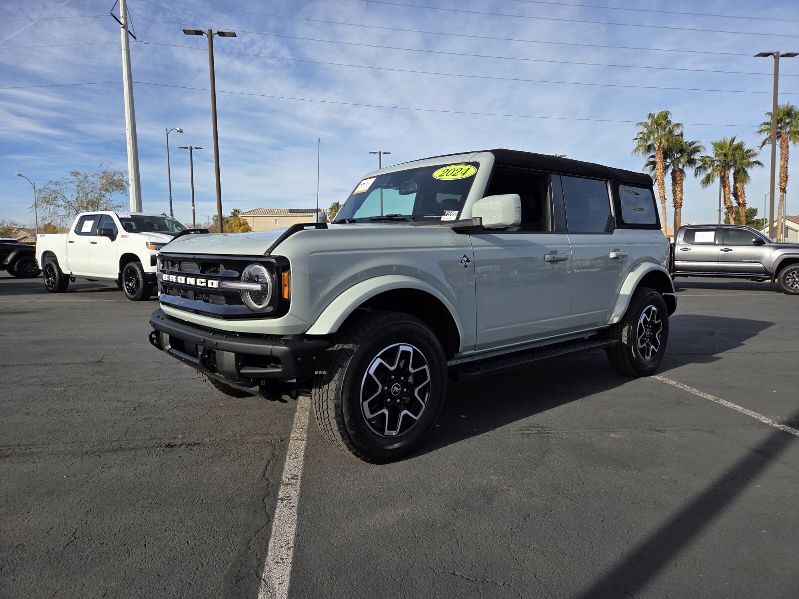 Certified 2024 Ford Bronco Outer Banks image 2