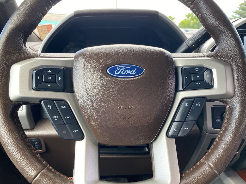 Used 2022 Ford F350 King Ranch w/ King Ranch Ultimate Package AWD/4WD image 9