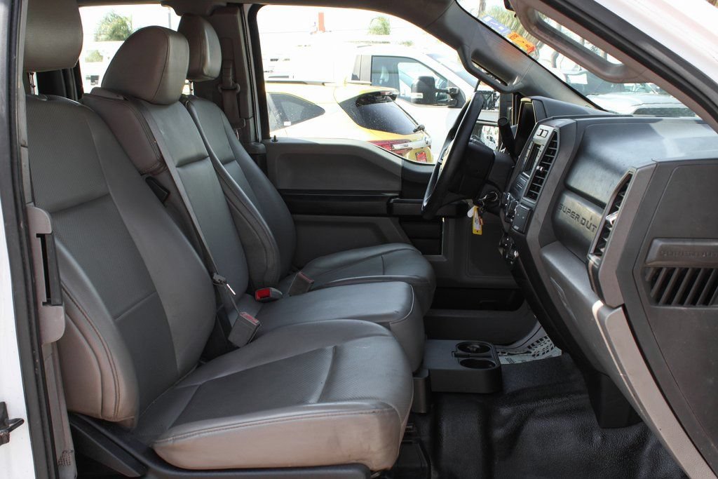 Used 2018 Ford F250 XL w/ Power Equipment Group RWD image 33