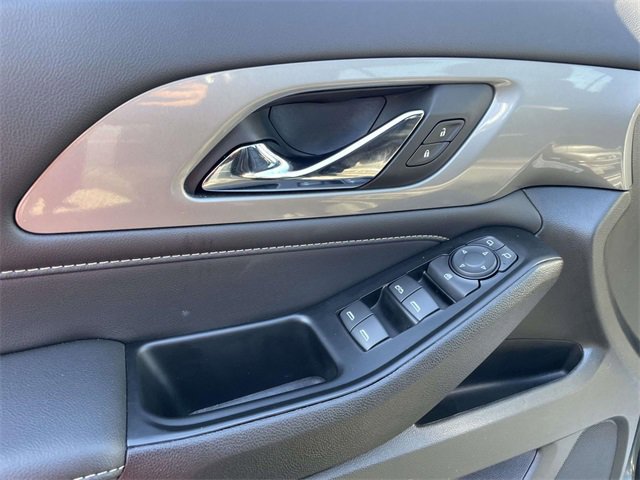 Certified 2023 Chevrolet Traverse LT image 18