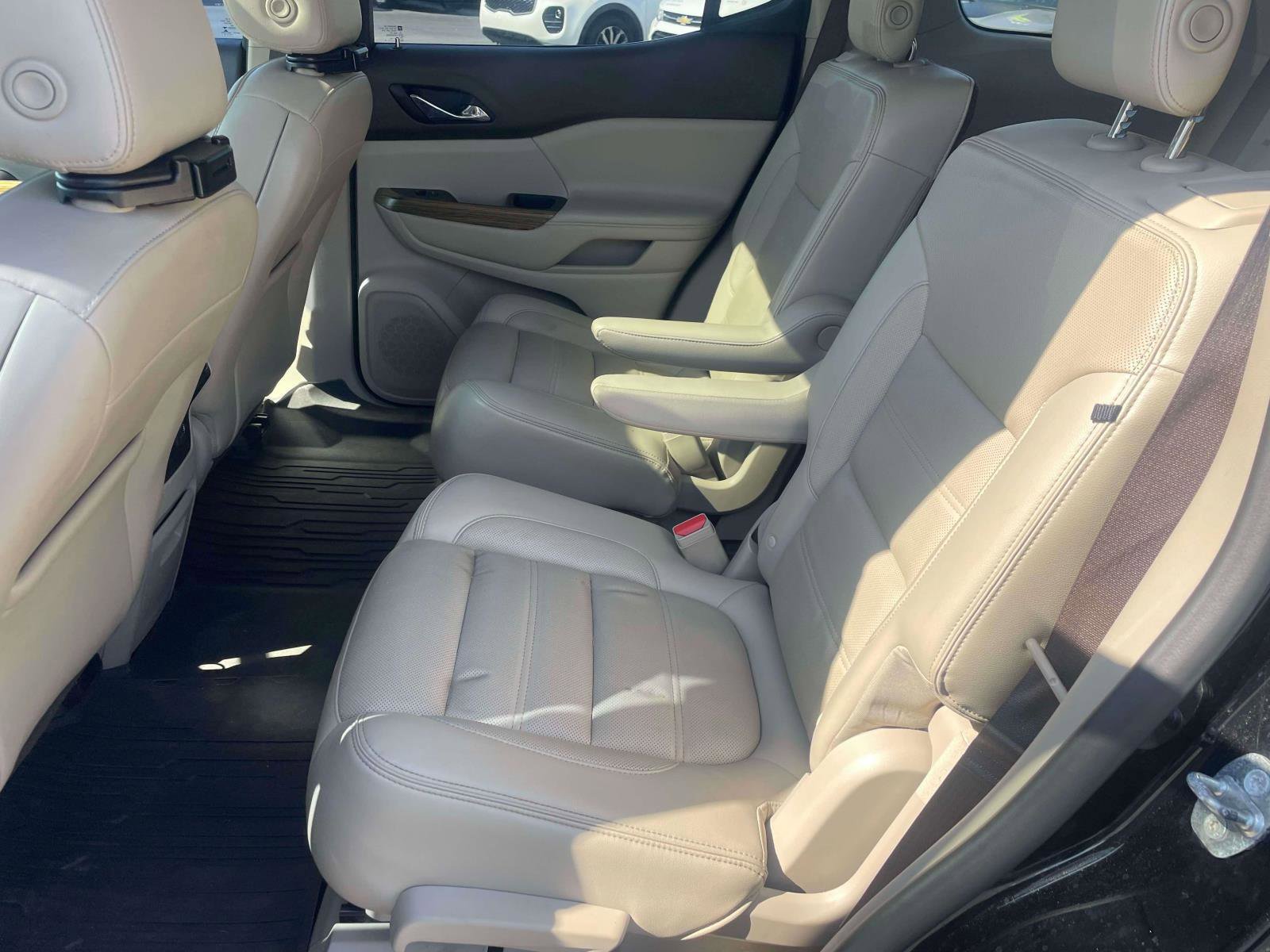 Used 2018 GMC Acadia Denali w/ LPO, Cargo Package image 6