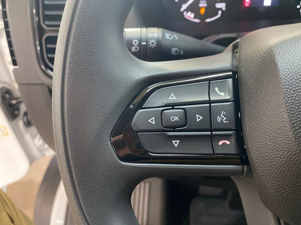 New 2026 RAM ProMaster 3500 w/ Convenience Group FWD image 14