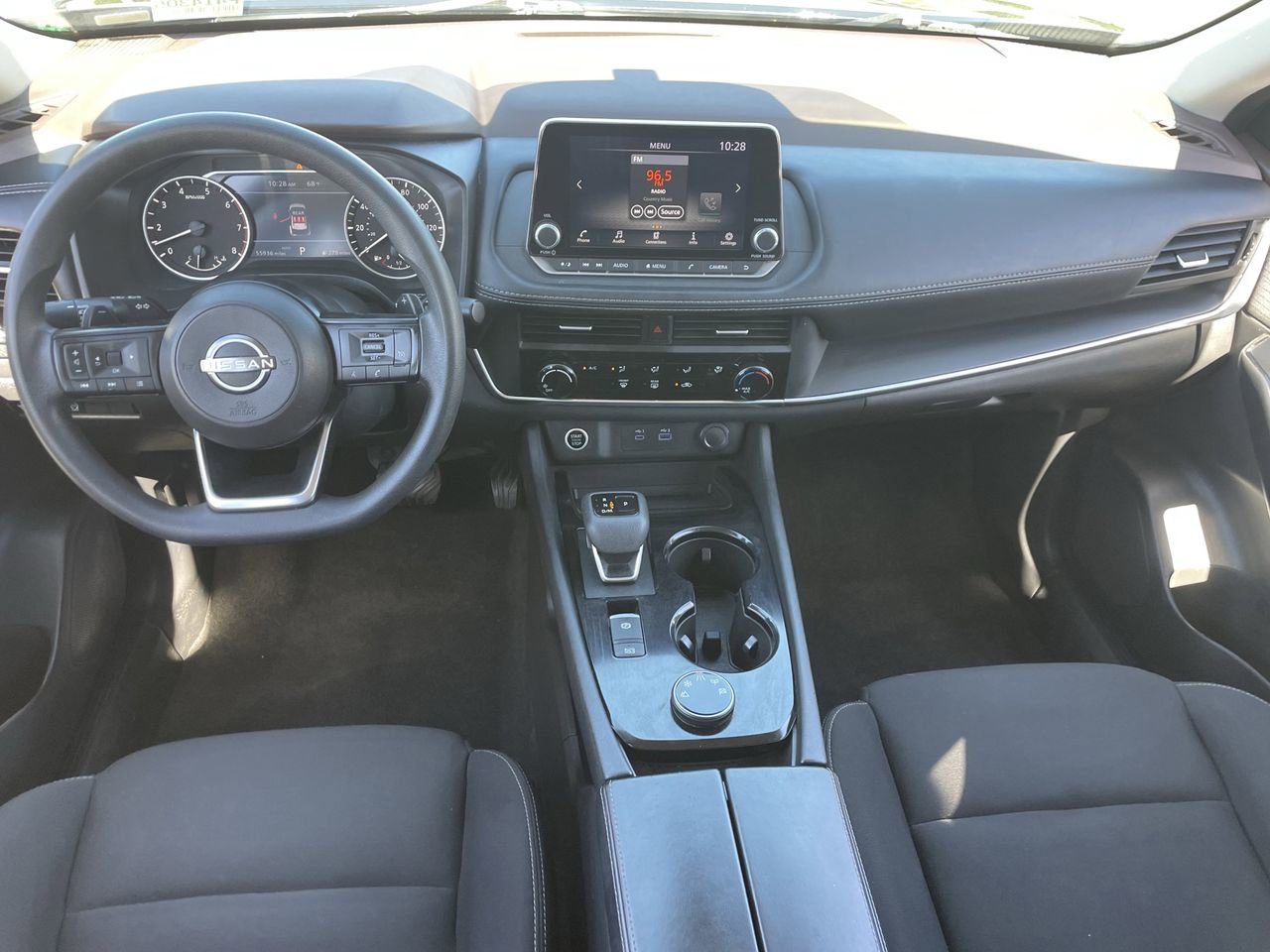 Used 2023 Nissan Rogue S image 15