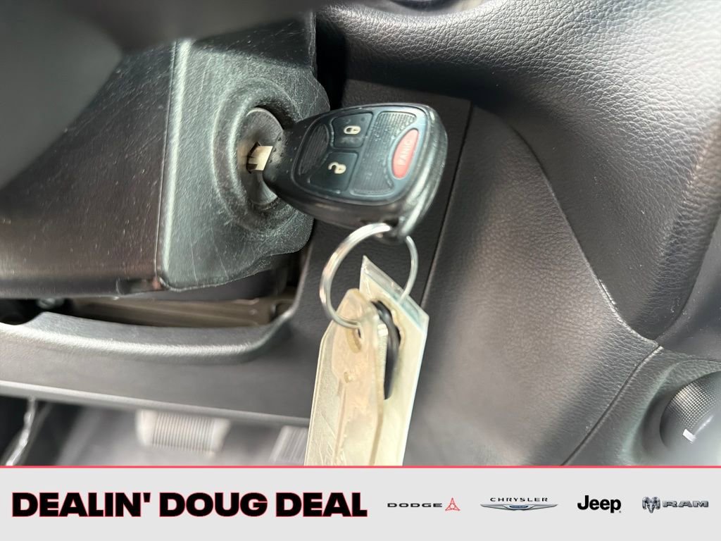 Used 2018 Jeep Wrangler Rubicon w/ Power Convenience Group image 25