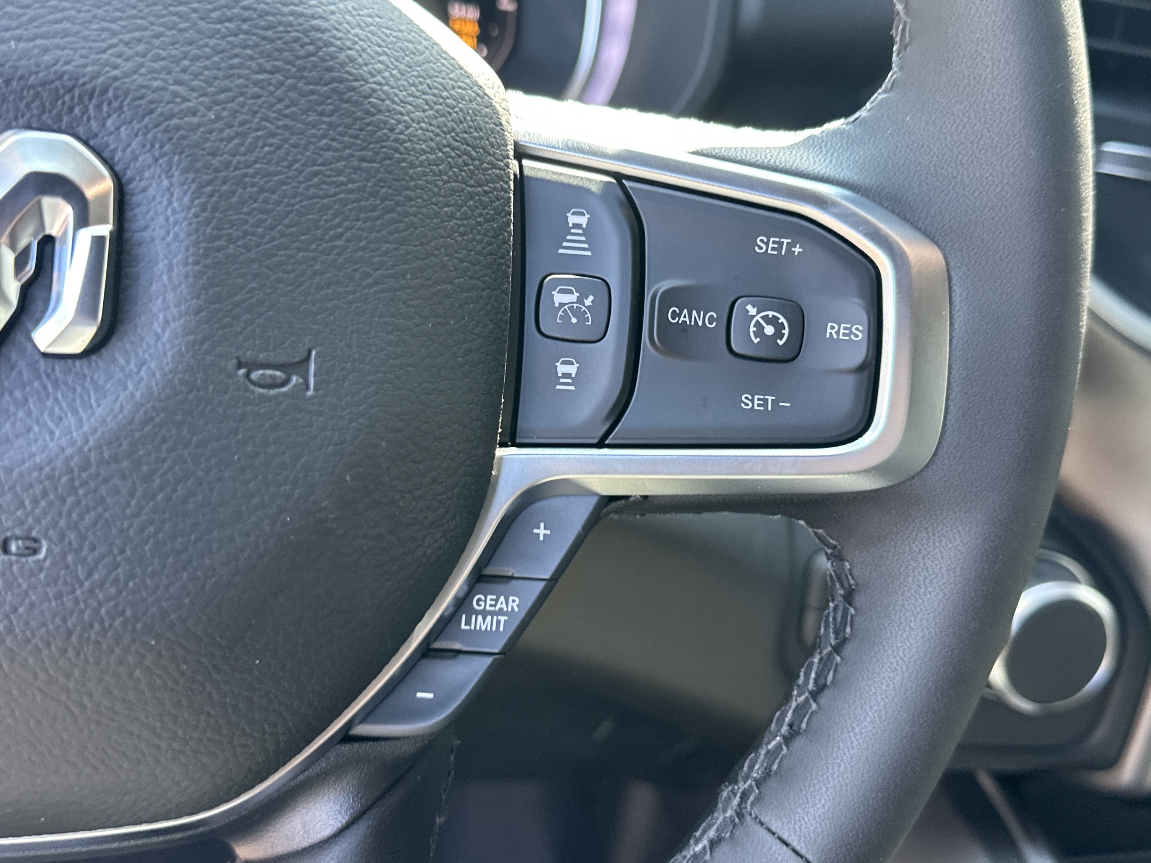 New 2026 RAM 1500 Big Horn AWD/4WD image 9