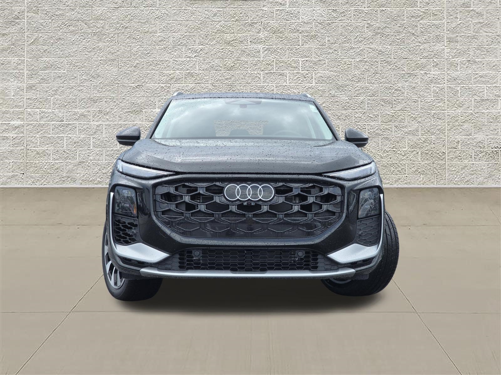 New 2026 Audi Q3 quattro 2.0T AWD/4WD image 2