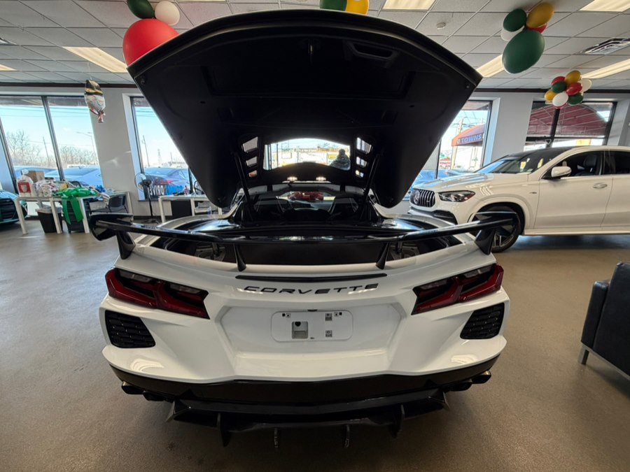 Used 2021 Chevrolet Corvette Stingray Preferred Cpe w/ Engine Appearance Package image 21