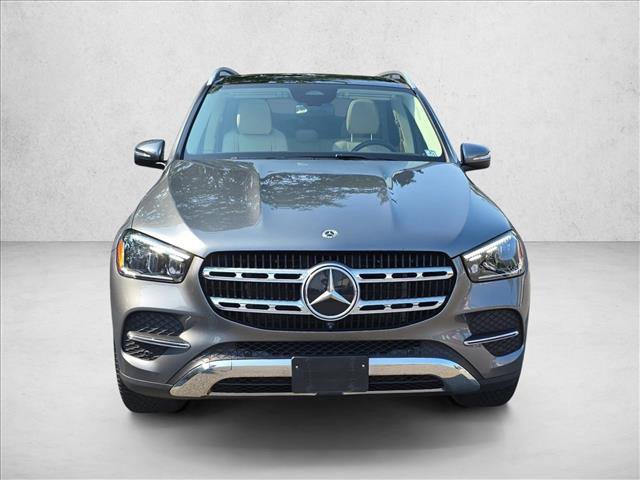 Used 2024 Mercedes-Benz GLE 450e 4MATIC image 2