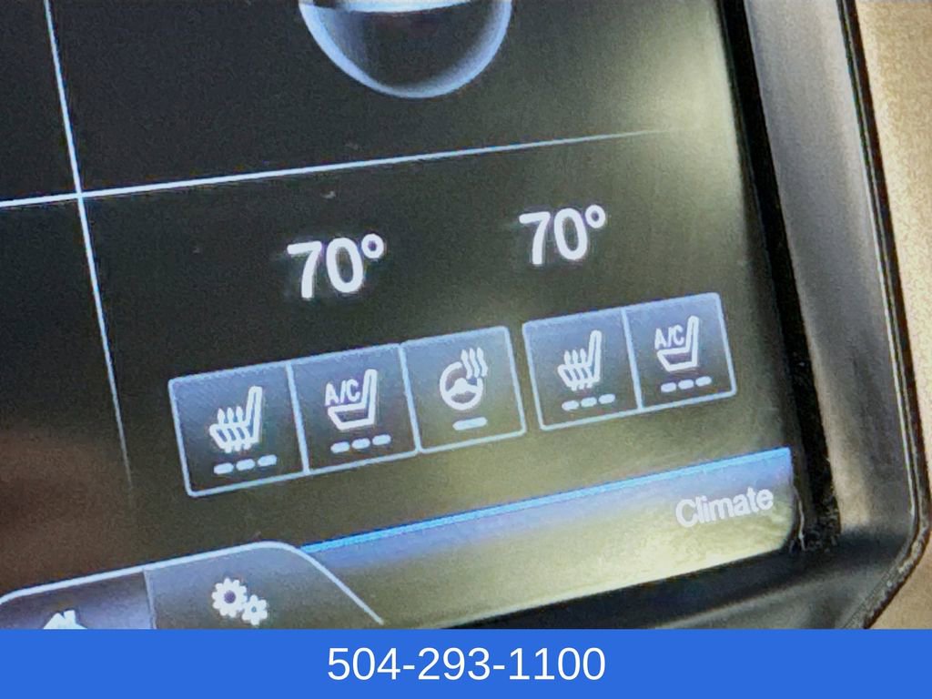 Used 2013 Lincoln MKX FWD image 18