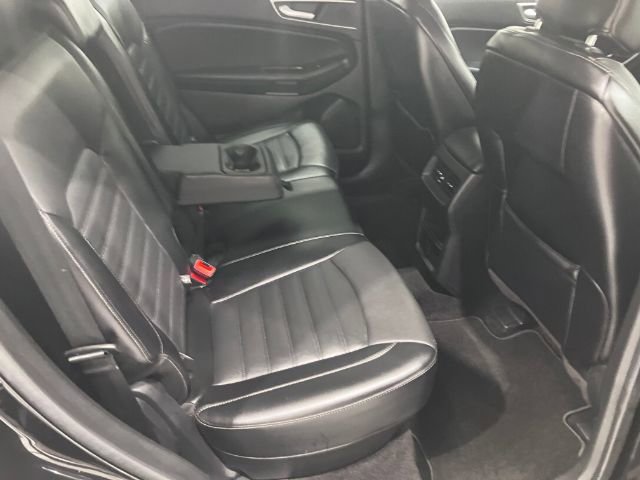 Used 2017 Ford Edge SEL image 25