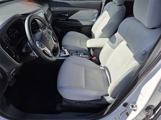 Used 2020 Mitsubishi Outlander SEL image 10