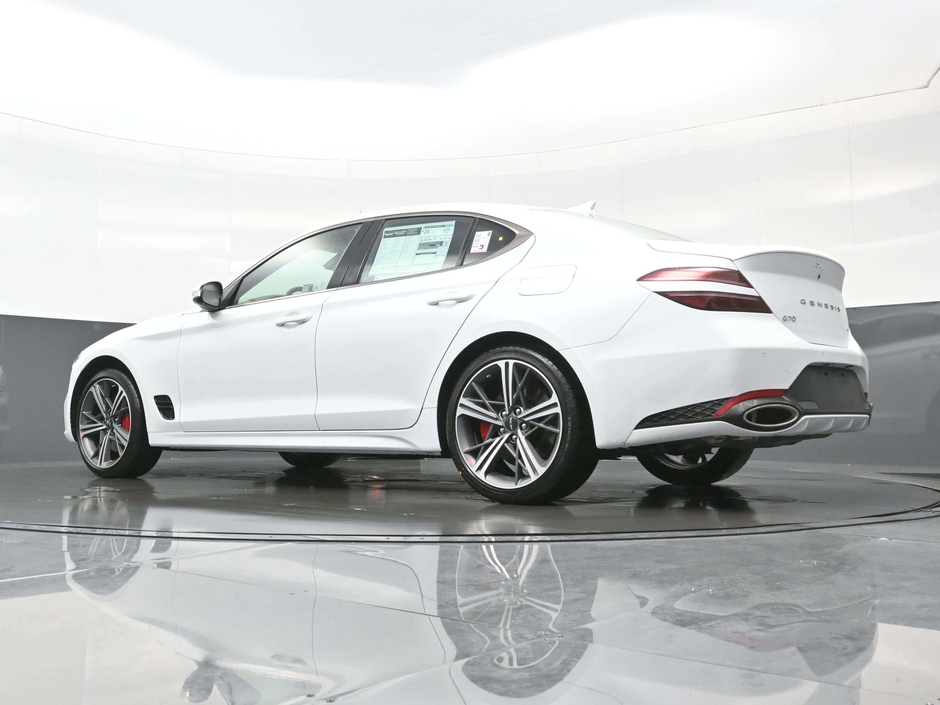 New 2025 Genesis G70 2.5T w/ Sport Prestige Package image 15