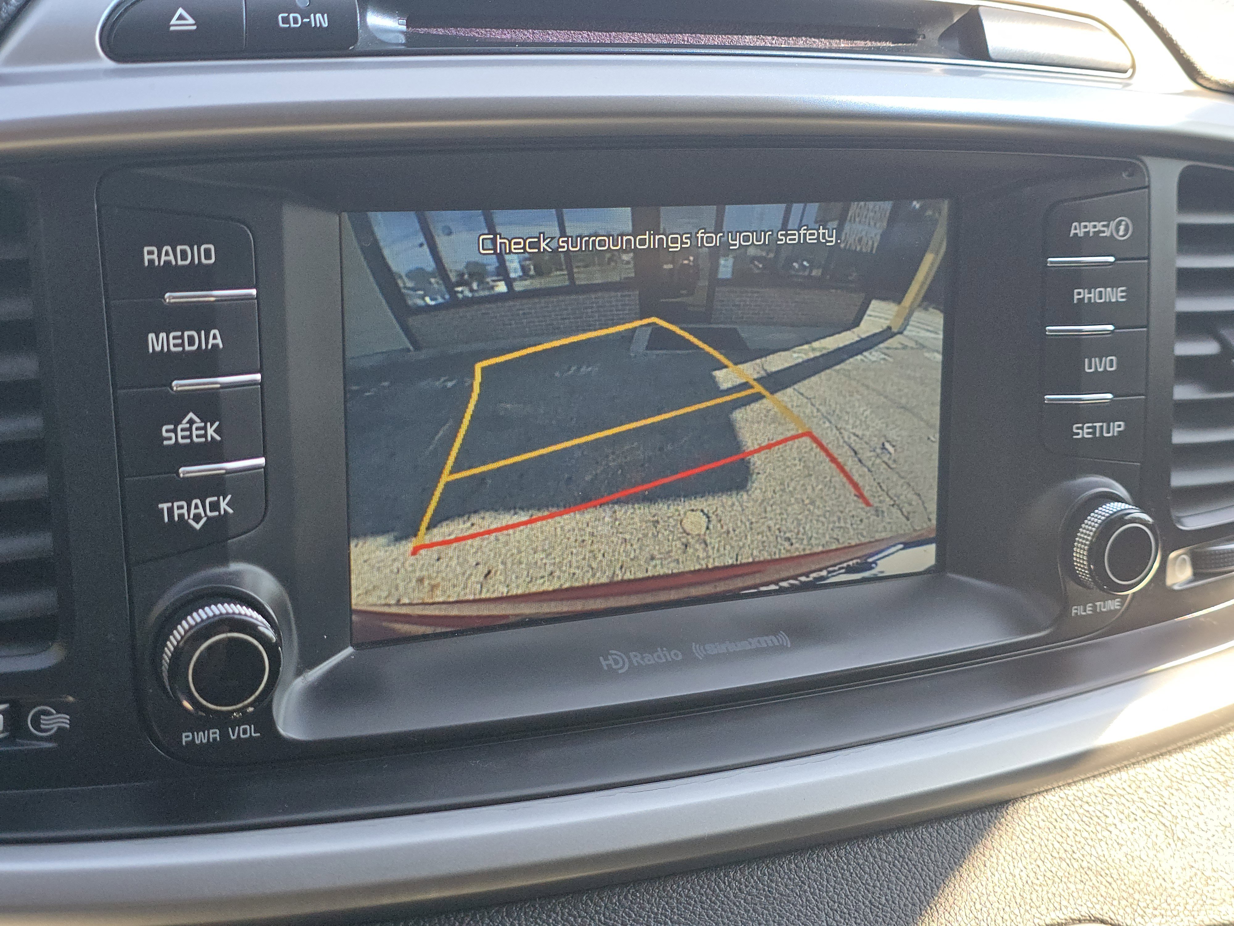 Used 2017 Kia Sorento LX w/ LX Convenience Package image 23