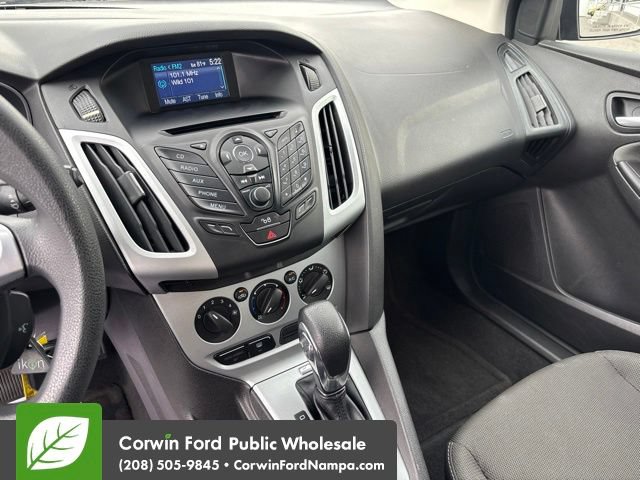 Used 2012 Ford Focus SE FWD image 20