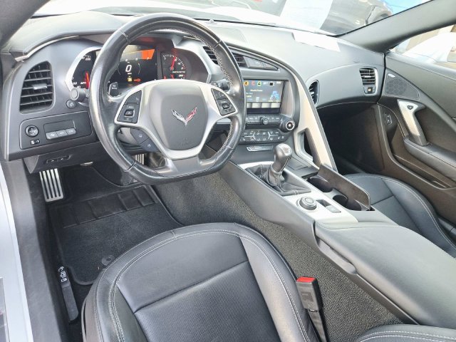 Certified 2017 Chevrolet Corvette Stingray Coupe RWD image 6