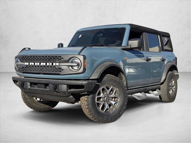 Used 2022 Ford Bronco Badlands image 1