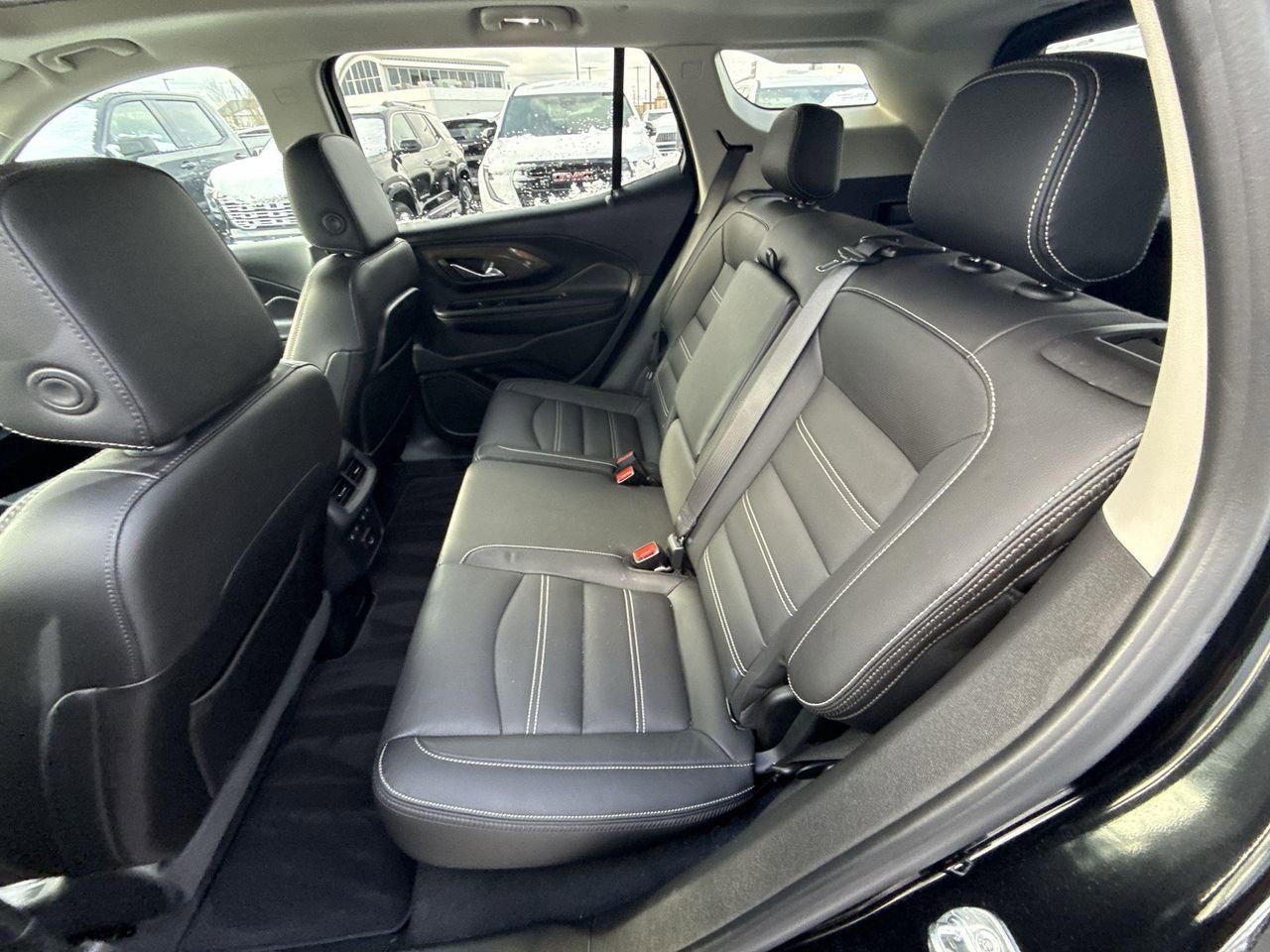 Used 2023 GMC Terrain Denali w/ Denali Premium Package image 31