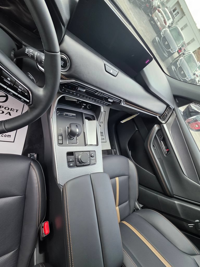 New 2026 MAZDA CX-90 3.3 Turbo S w/ Premium Package AWD/4WD image 13