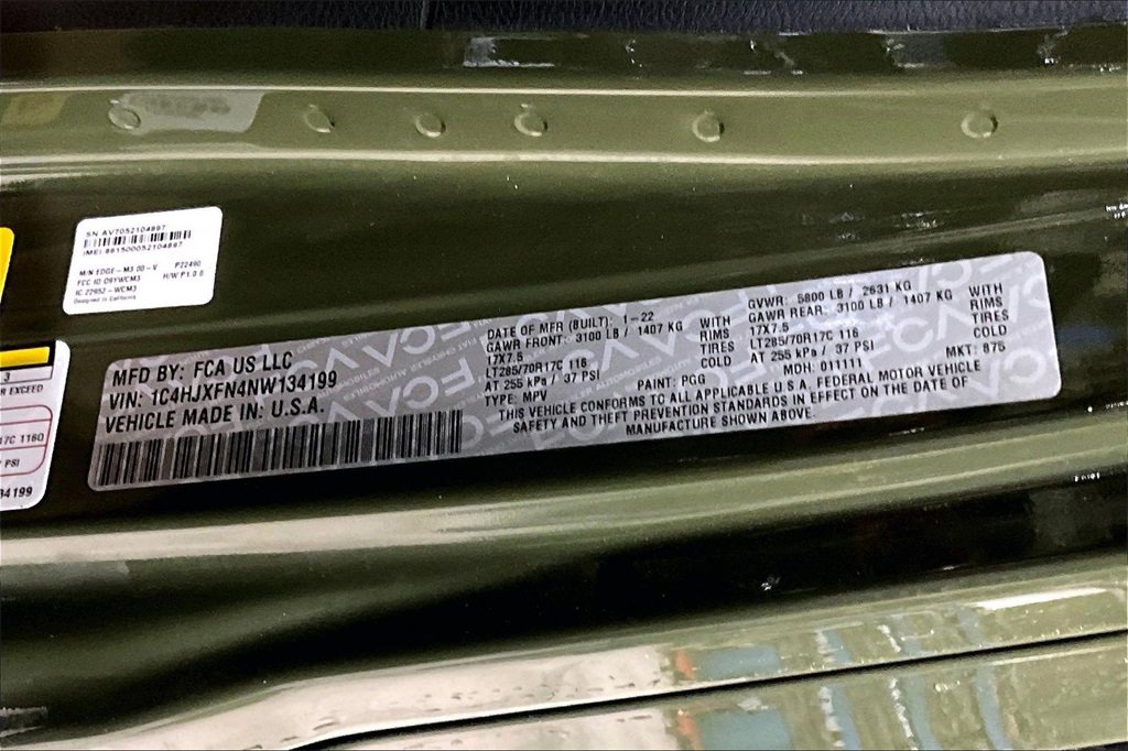 Used 2022 Jeep Wrangler Unlimited Rubicon w/ Cold Weather Group image 27