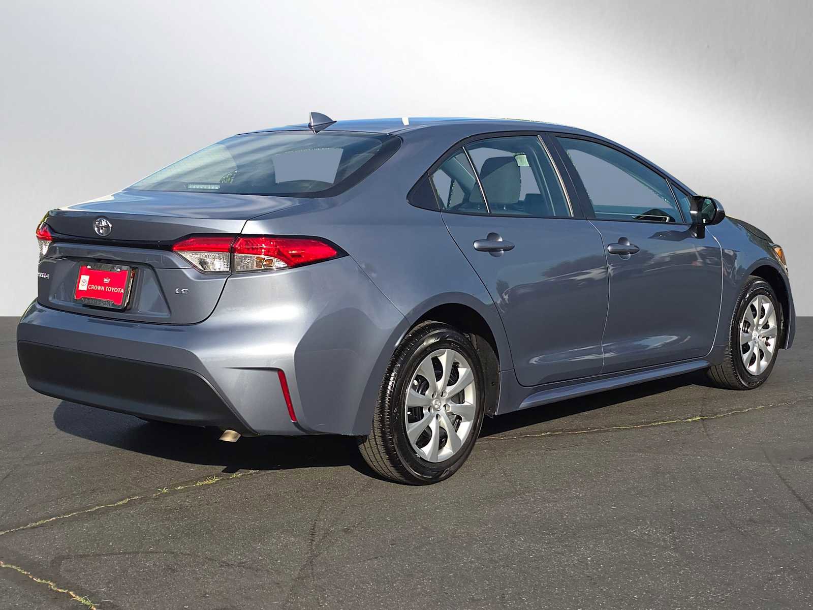 Certified 2025 Toyota Corolla LE image 3