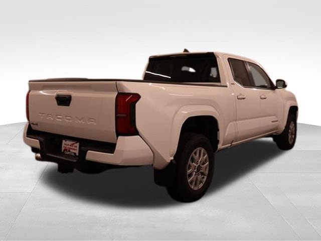 New 2026 Toyota Tacoma SR5 AWD/4WD image 2