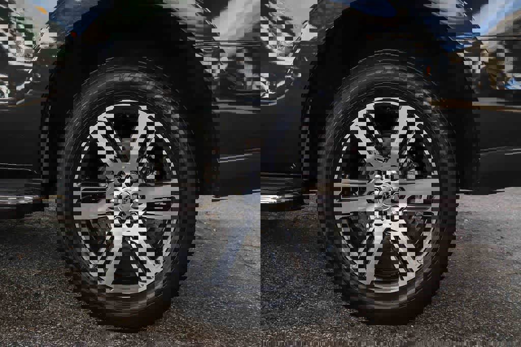 Used 2022 Ford Expedition XLT image 10