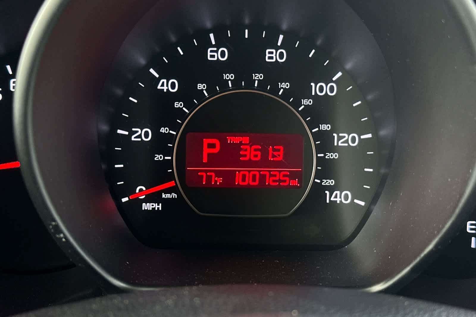 Used 2015 Kia Soul FWD image 26