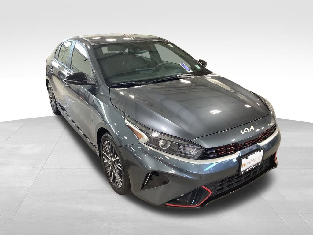 Used 2023 Kia Forte GT-Line image 4