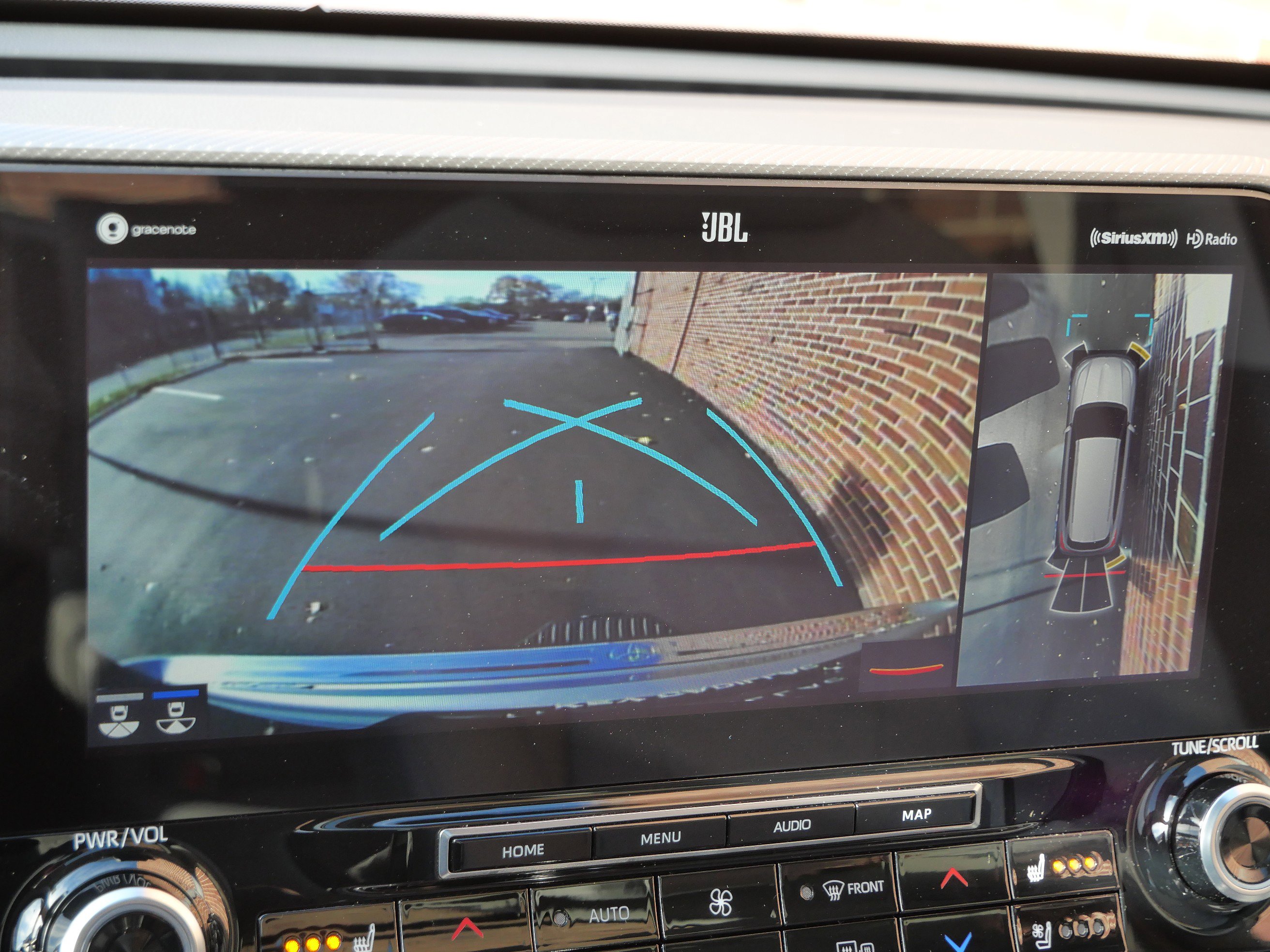 Used 2020 Toyota Highlander Platinum image 19