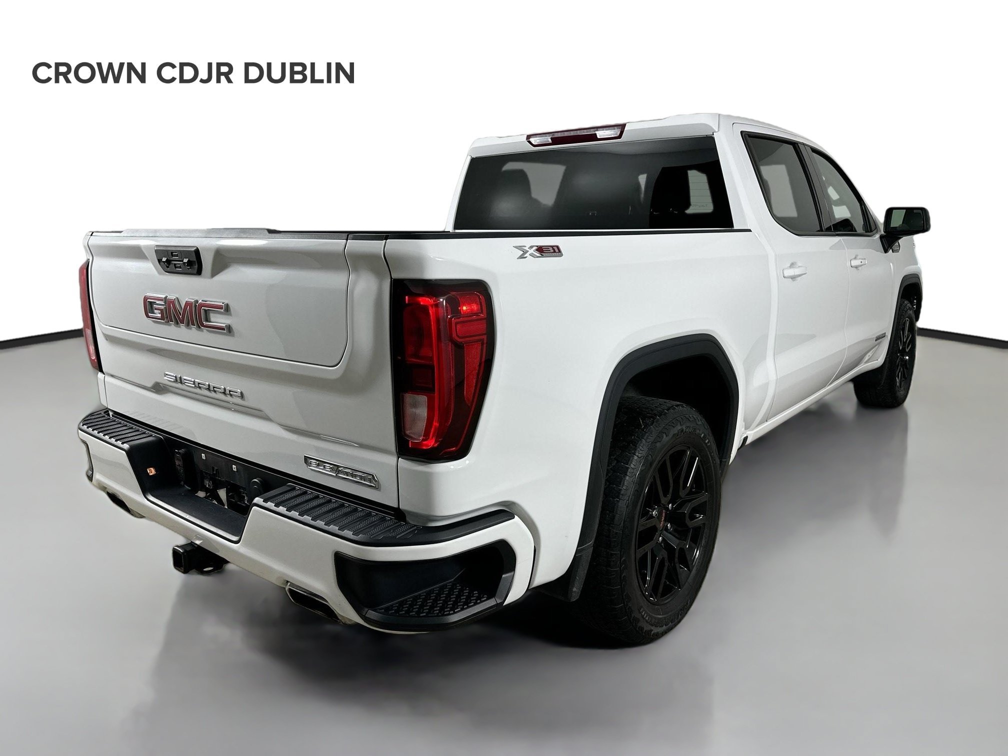 Used 2023 GMC Sierra 1500 Elevation AWD/4WD image 6