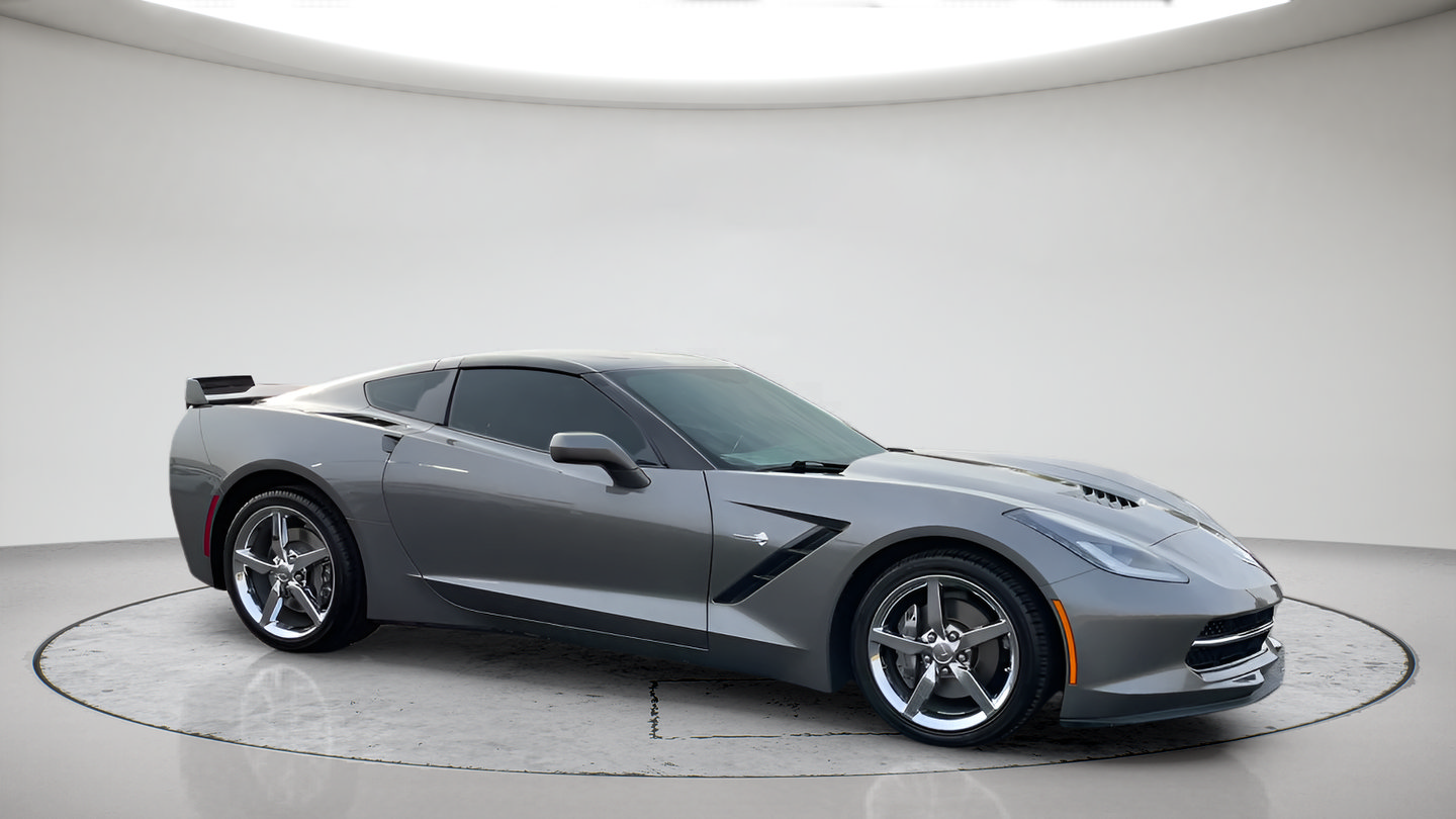 Used 2015 Chevrolet Corvette Stingray Coupe RWD image 4