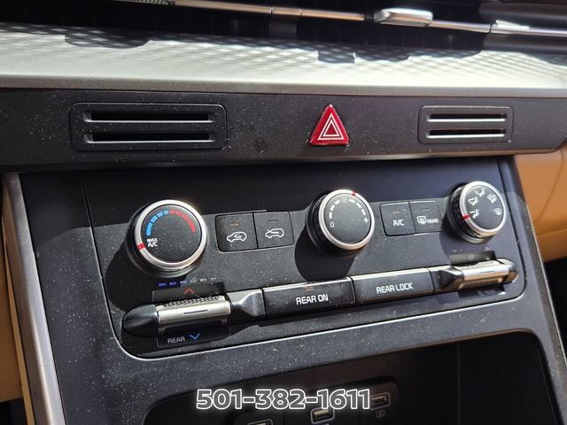 Used 2024 Kia Carnival LX FWD image 22