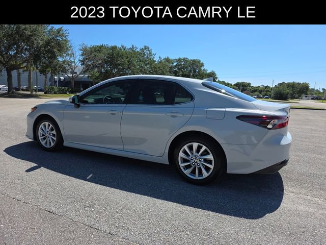 Used 2023 Toyota Camry LE FWD image 5