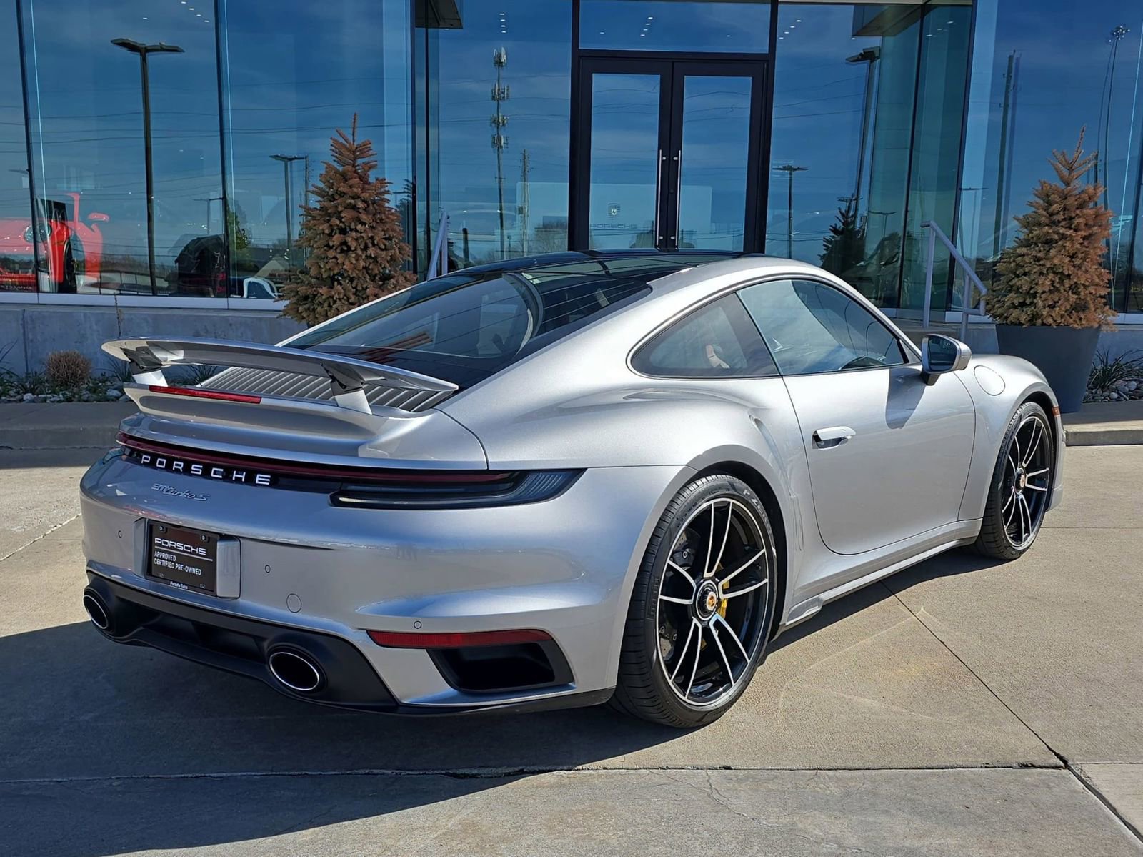 Certified 2024 Porsche 911 Turbo S image 7
