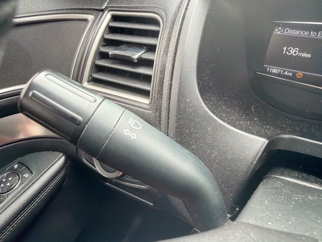 Used 2018 Ford Explorer XLT w/ Equipment Group 202A FWD image 49
