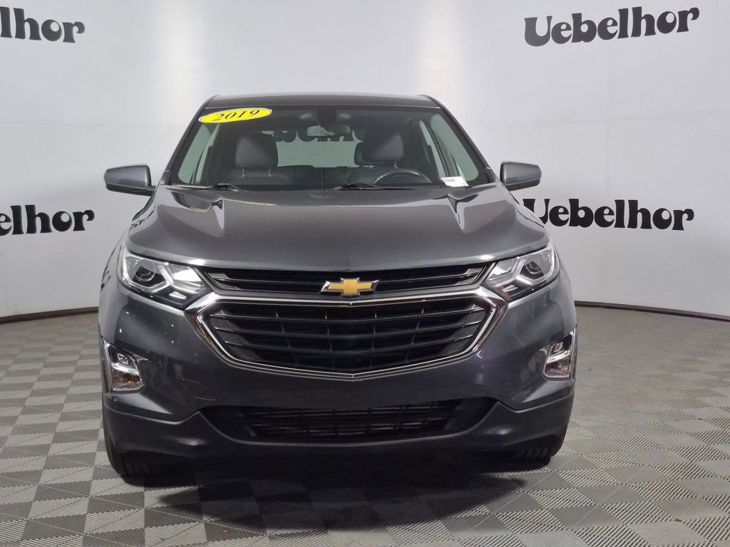 Used 2019 Chevrolet Equinox LT FWD image 2