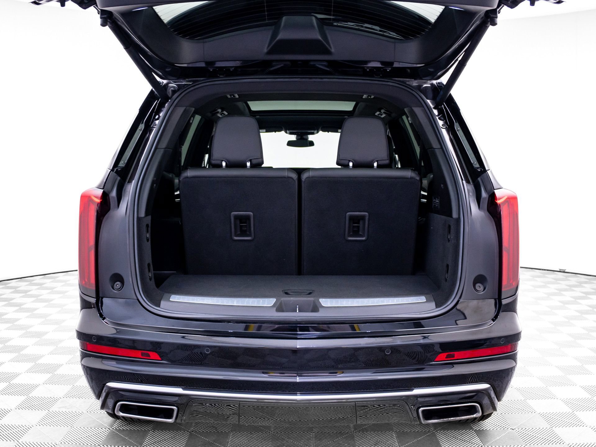 Certified 2023 Cadillac XT6 Premium Luxury AWD/4WD image 35