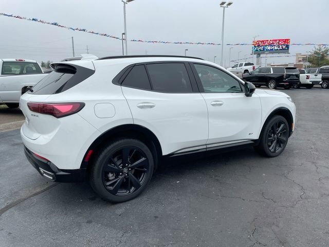 Used 2025 Buick Envision Sport Touring AWD/4WD image 5