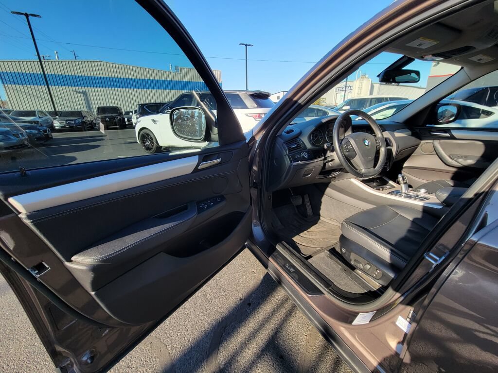 Used 2014 BMW X3 xDrive28i AWD/4WD image 16