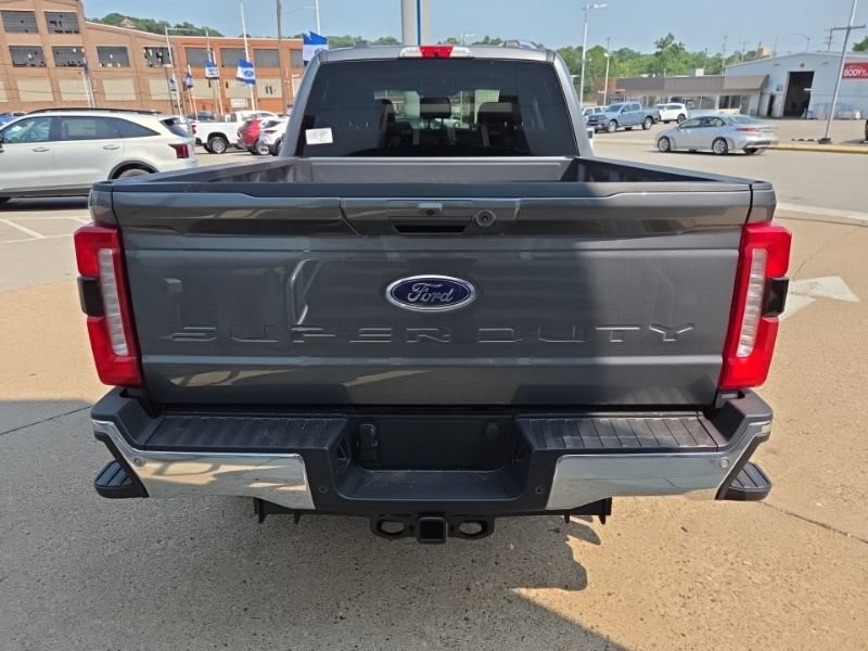 New 2026 Ford F250 Lariat w/ Chrome Package AWD/4WD image 6