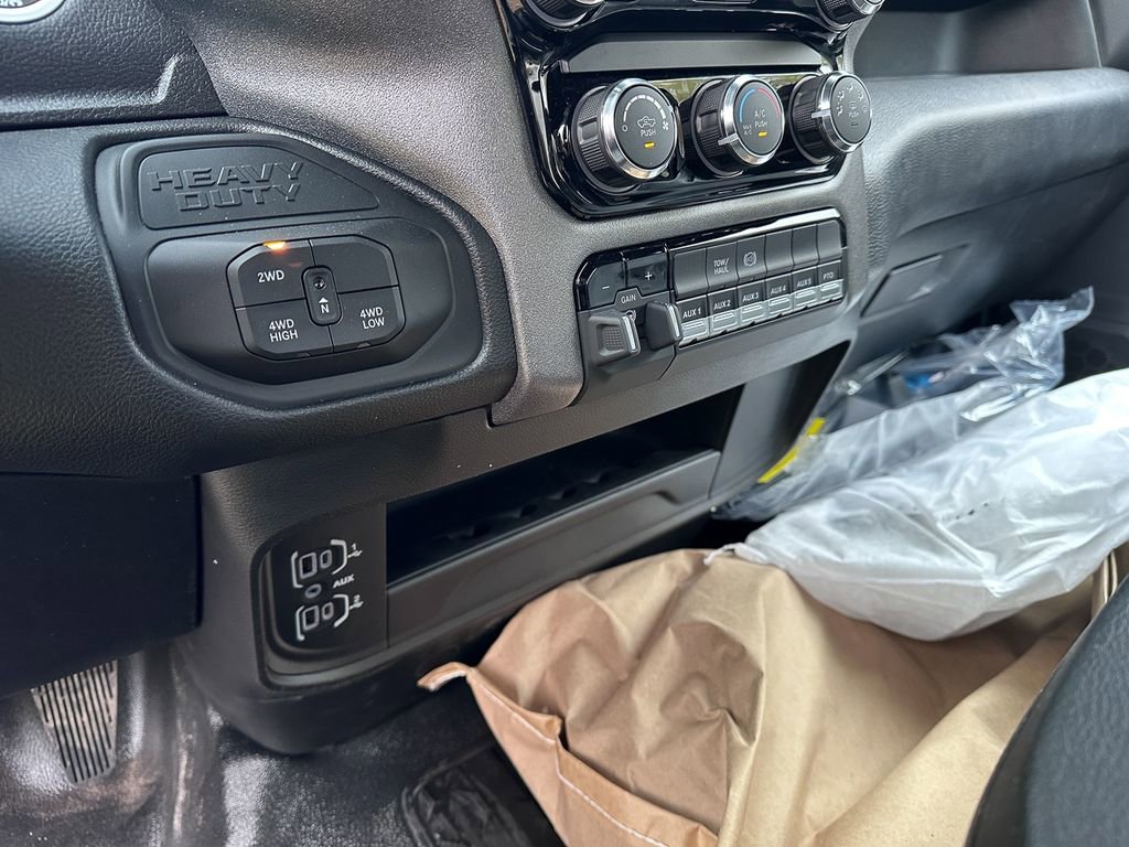 New 2026 RAM 5500 Tradesman w/ Chrome Appearance Group image 27