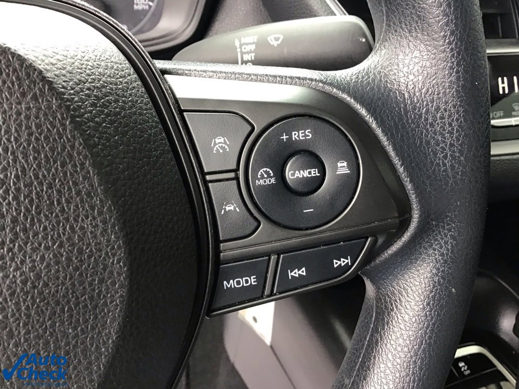 Used 2024 Toyota Corolla LE image 31