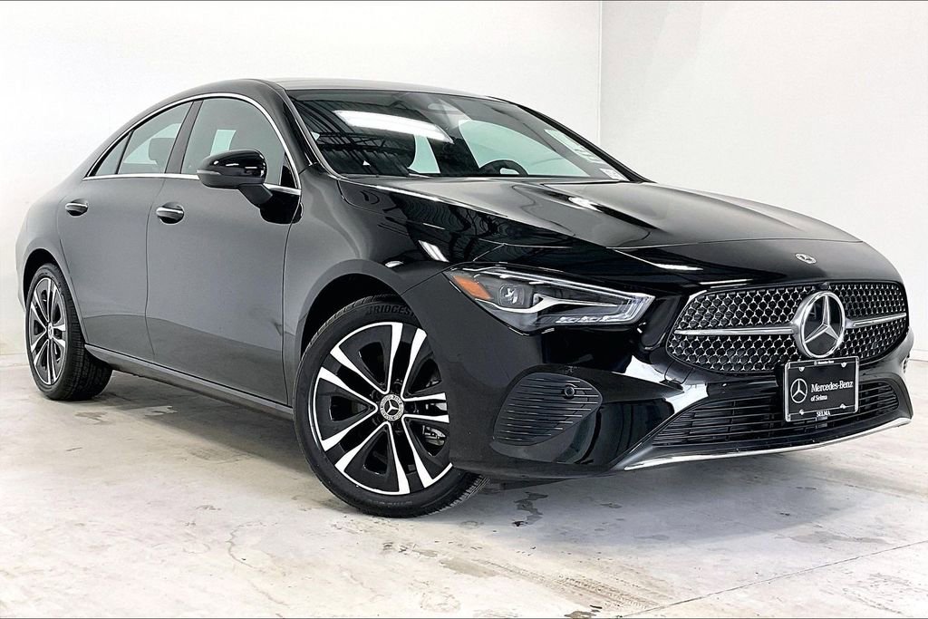 New 2026 Mercedes-Benz CLA 250 4MATIC image 1