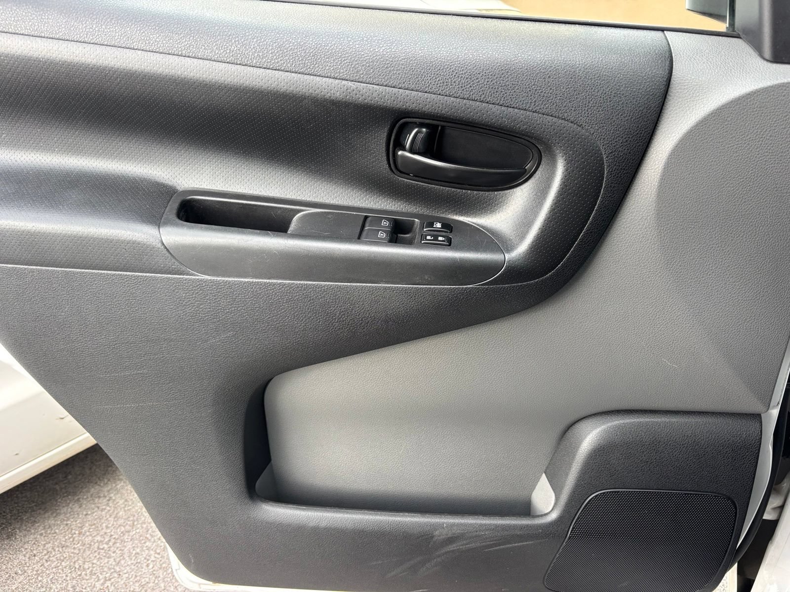 Used 2020 Nissan NV200 SV w/ Back Door Glass Package FWD image 6