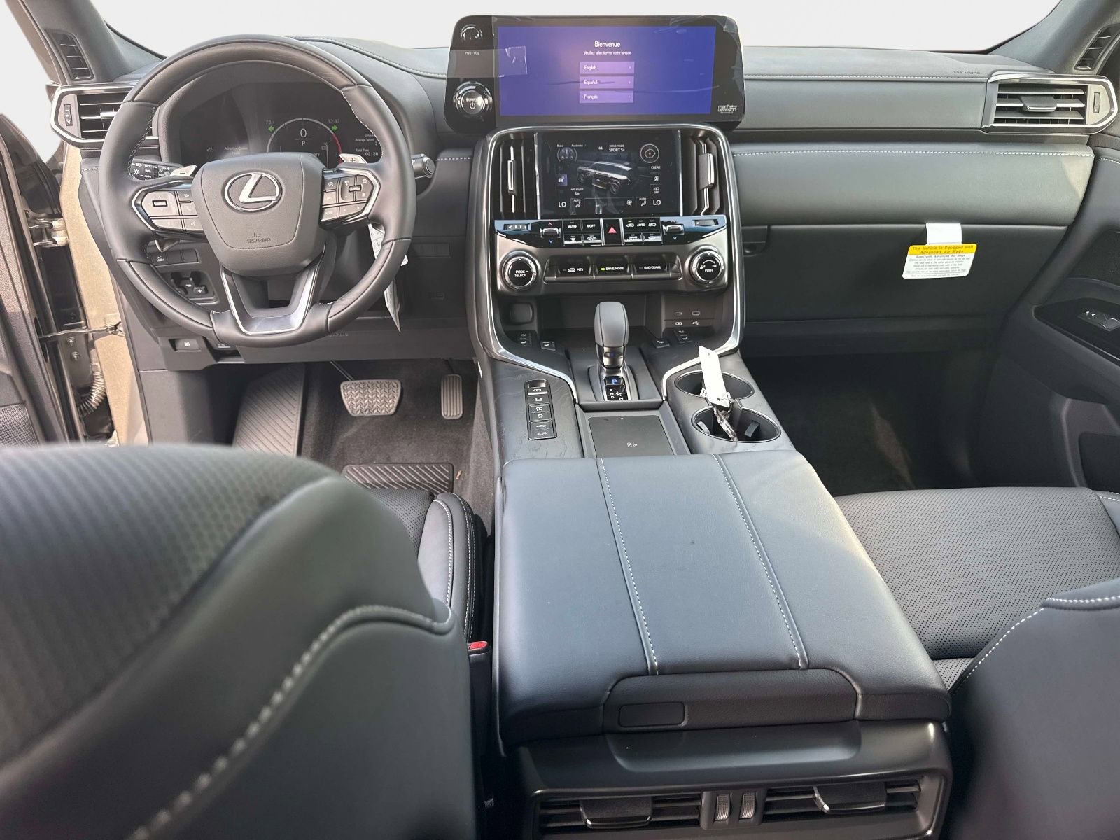 New 2026 Lexus LX 700h Luxury image 14