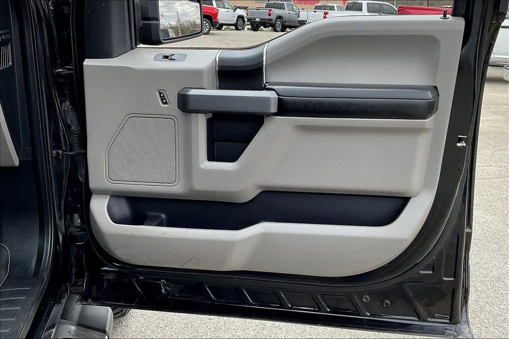 Used 2018 Ford F150 XLT w/ Equipment Group 301A Mid image 19