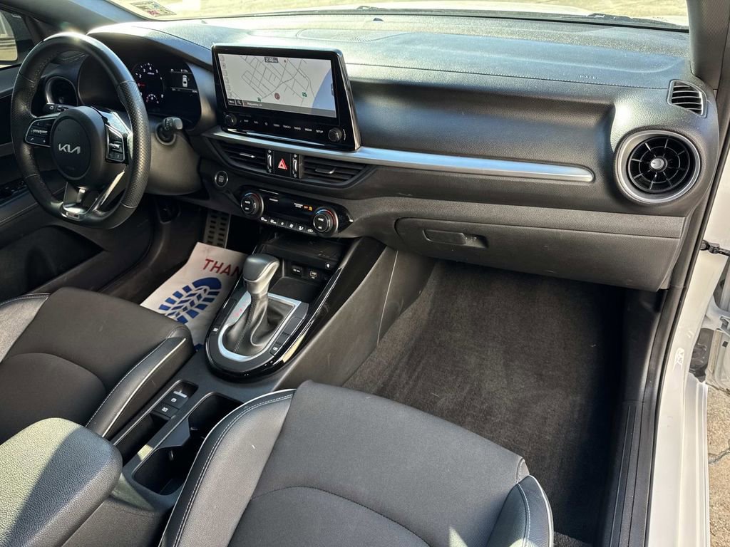Used 2024 Kia Forte GT-Line w/ GT-Line Premium Package image 27